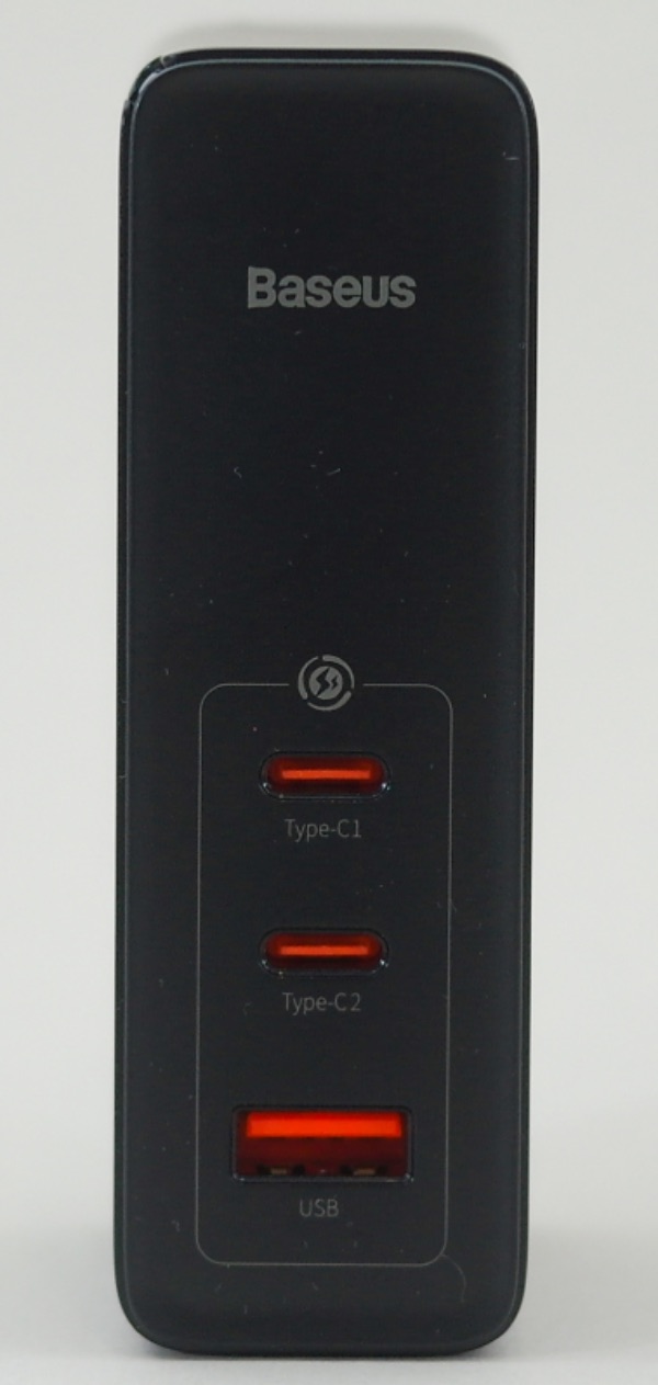 Сетевое зарядное устройство Baseus GaN 5 Pro Fast Charger 3 USB-C<USB-C<USB-A + кабель Type-C to Type-C 140W Сетевое зарядное устройство Baseus GaN 5 Pro Fast Charger 3 USB-C<USB-C<USB-A + кабель Type-C to Type-C 140W