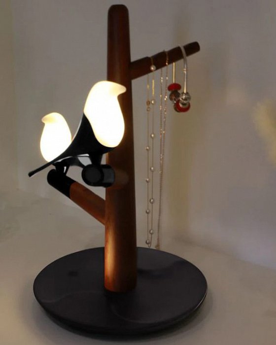 Светильник HomeTree Qis Fast Charge (YT-M1601-2WW) с беспроводной зарядкой (Light Wood) Светильник HomeTree Qis Fast Charge (YT-M1601-2WW) с беспроводной зарядкой (Light Wood)